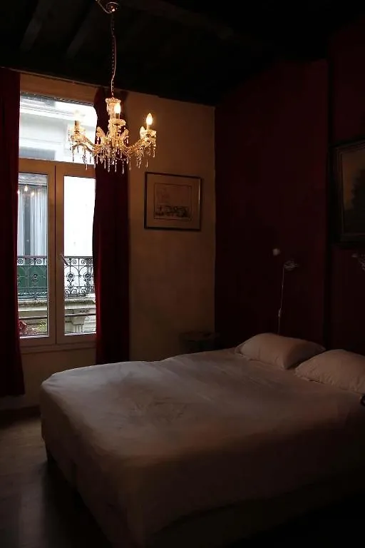 *** Otel B&B Bed & Coffee Anvers Belçika