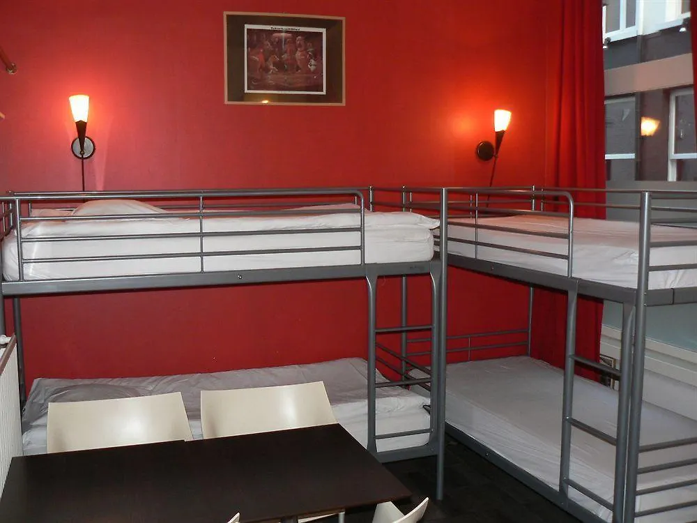 *** Otel B&B Bed & Coffee Anvers Belçika