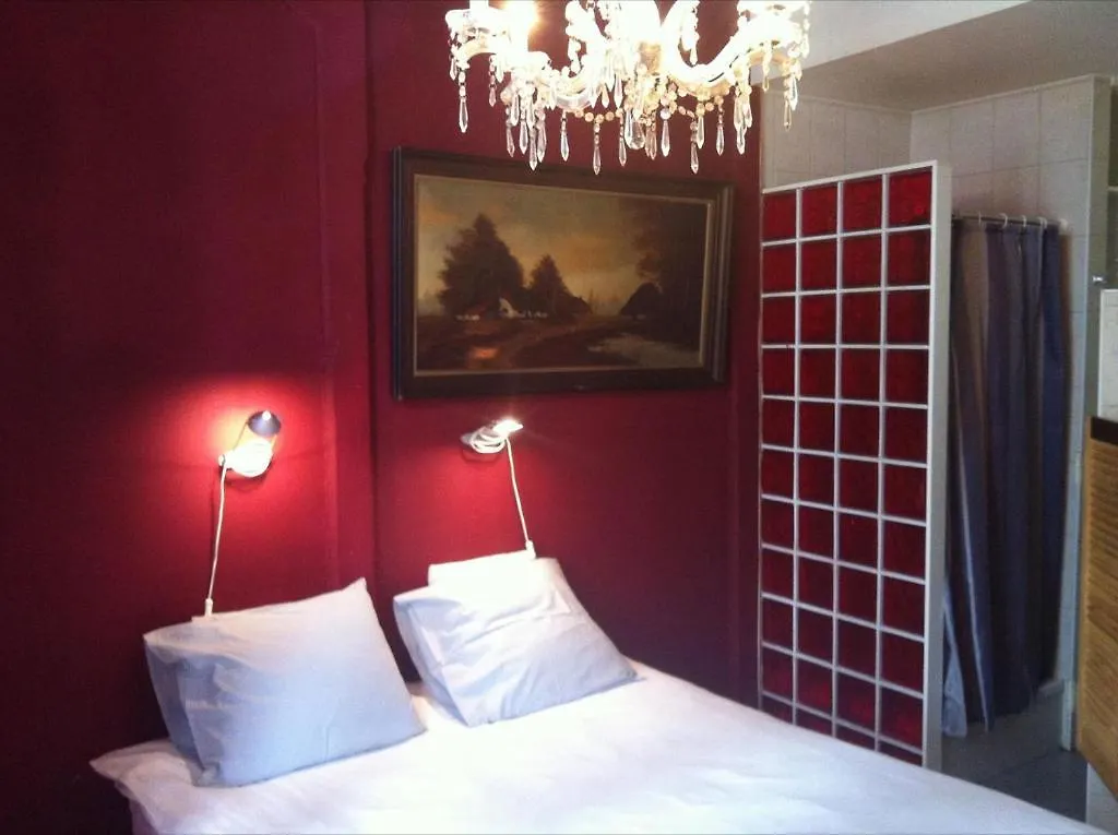 B&B Bed & Coffee Anvers Belçika